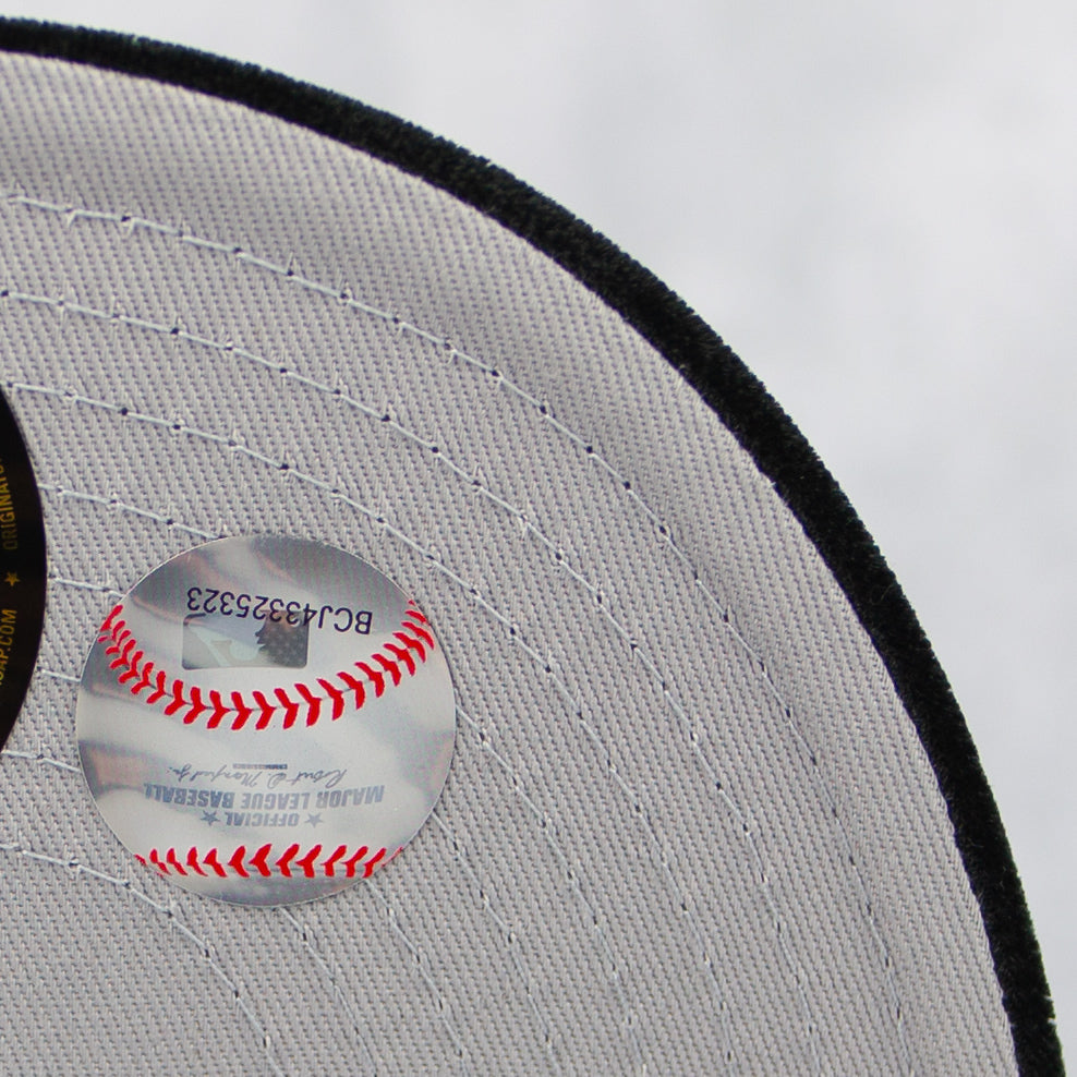 New Era “Black Velvet” Chicago White Sox Fitted Hat