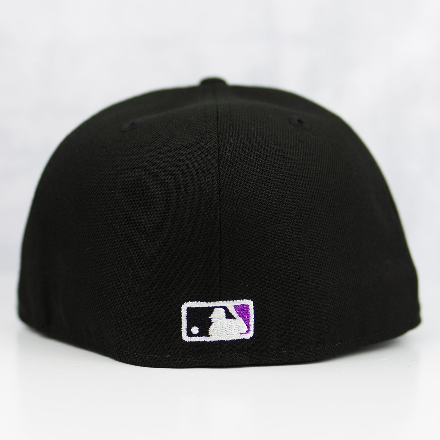 New Era “Blackout” Arizona Diamondbacks Fitted Hat