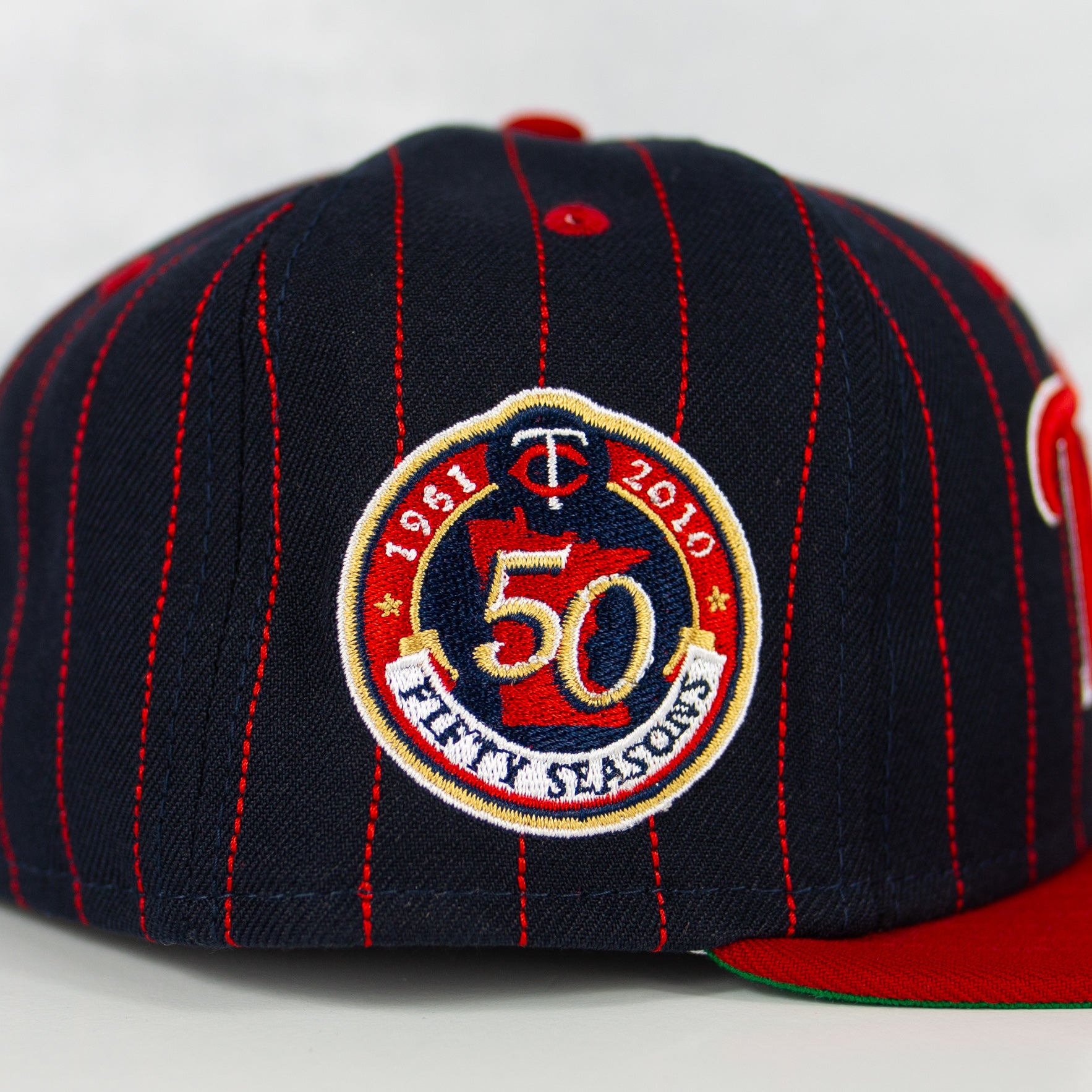 New Era “Hatclub Pinstripe” Minnesota Twins Fitted Hat image 1