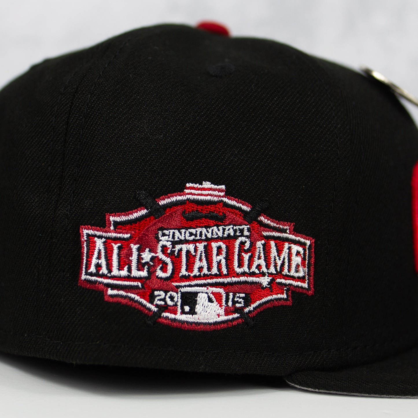 New Era “Blackout” Cincinnati Reds Fitted Hat  image 1