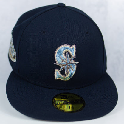 New Era “Pluto” Seattle Mariners Fitted Hat image 0