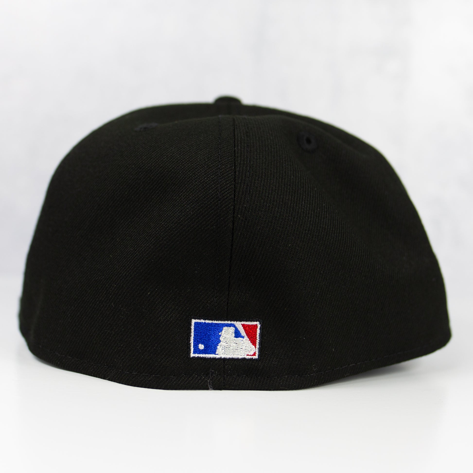 New Era “Snickers” Philadelphia Phillies Fitted Hat image 2