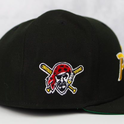 New Era "Classic" Pittsburgh Pirates Fitted Hat