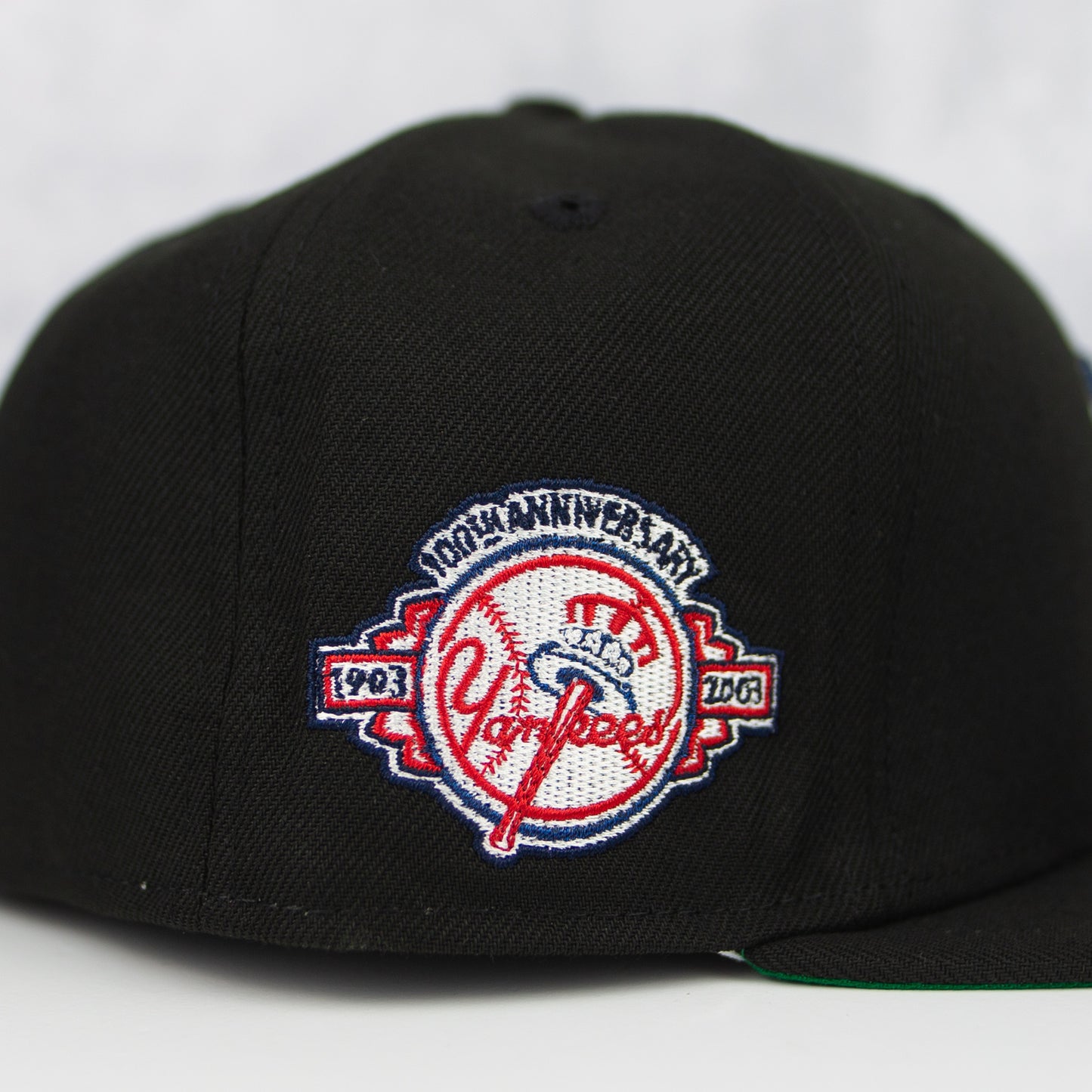 New Era “.300 Blackout” New York Yankees Fitted Hat