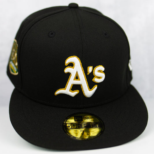 New Era “Black Dome” Oakland Athletics Fitted Hat