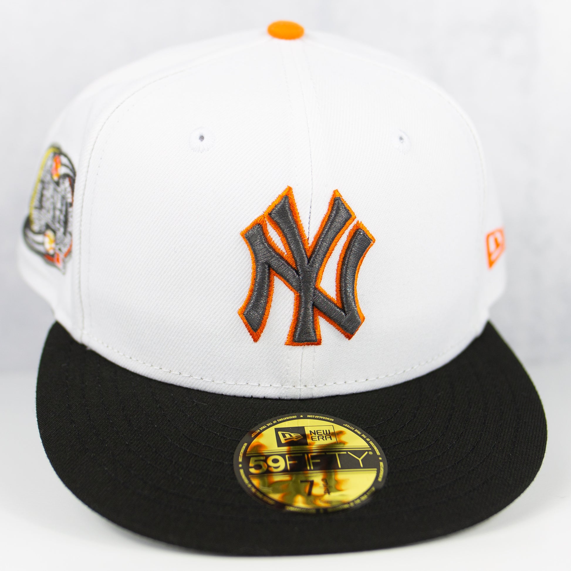 New Era “Elm Street” New York Yankees Fitted Hat image 0
