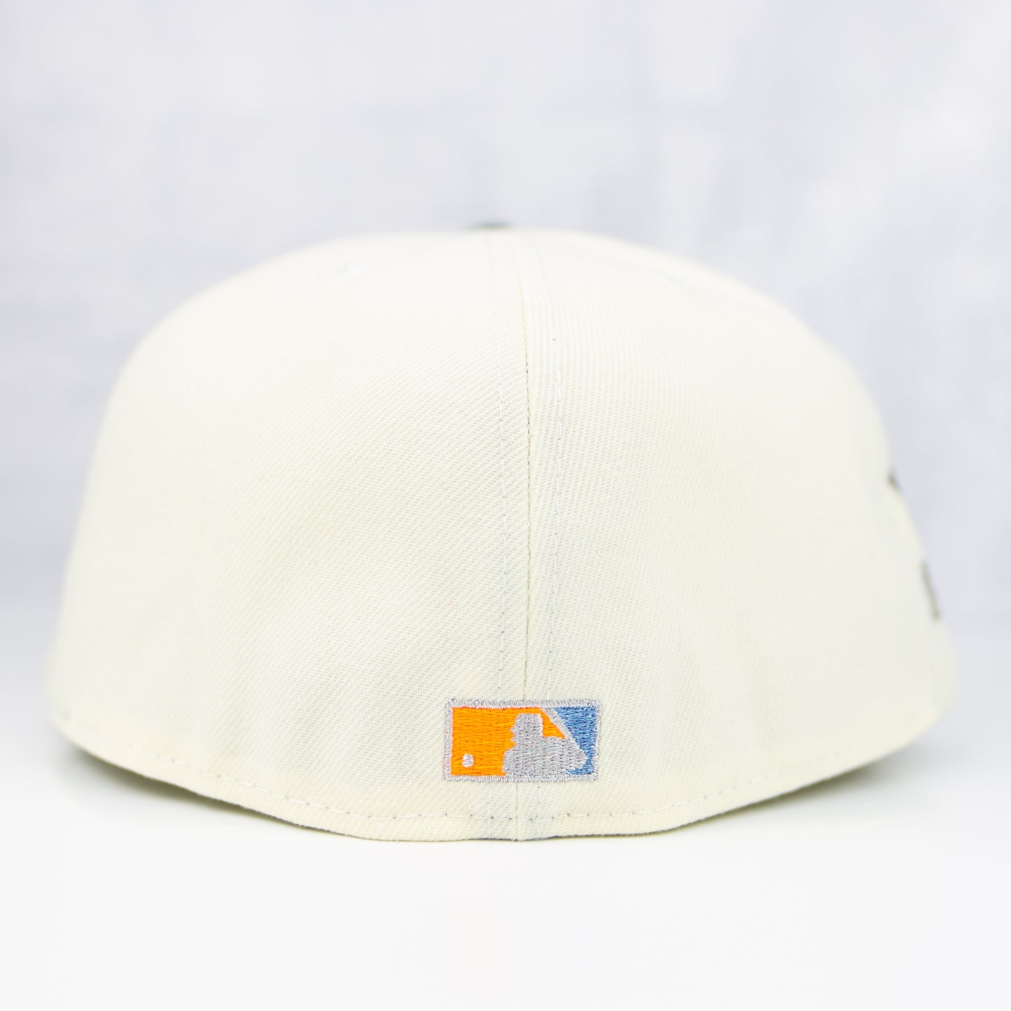 New Era “Silver Surfer” Chicago White Sox Fitted Hat