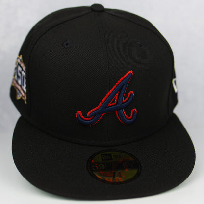 New Era “.300 Blackout” Atlanta Braves Fitted Hat