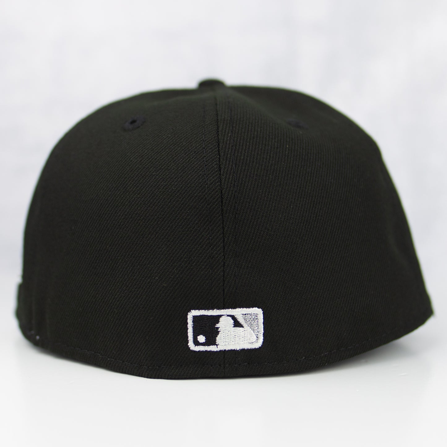 New Era “Ghost” Chicago White Sox Fitted Hat
