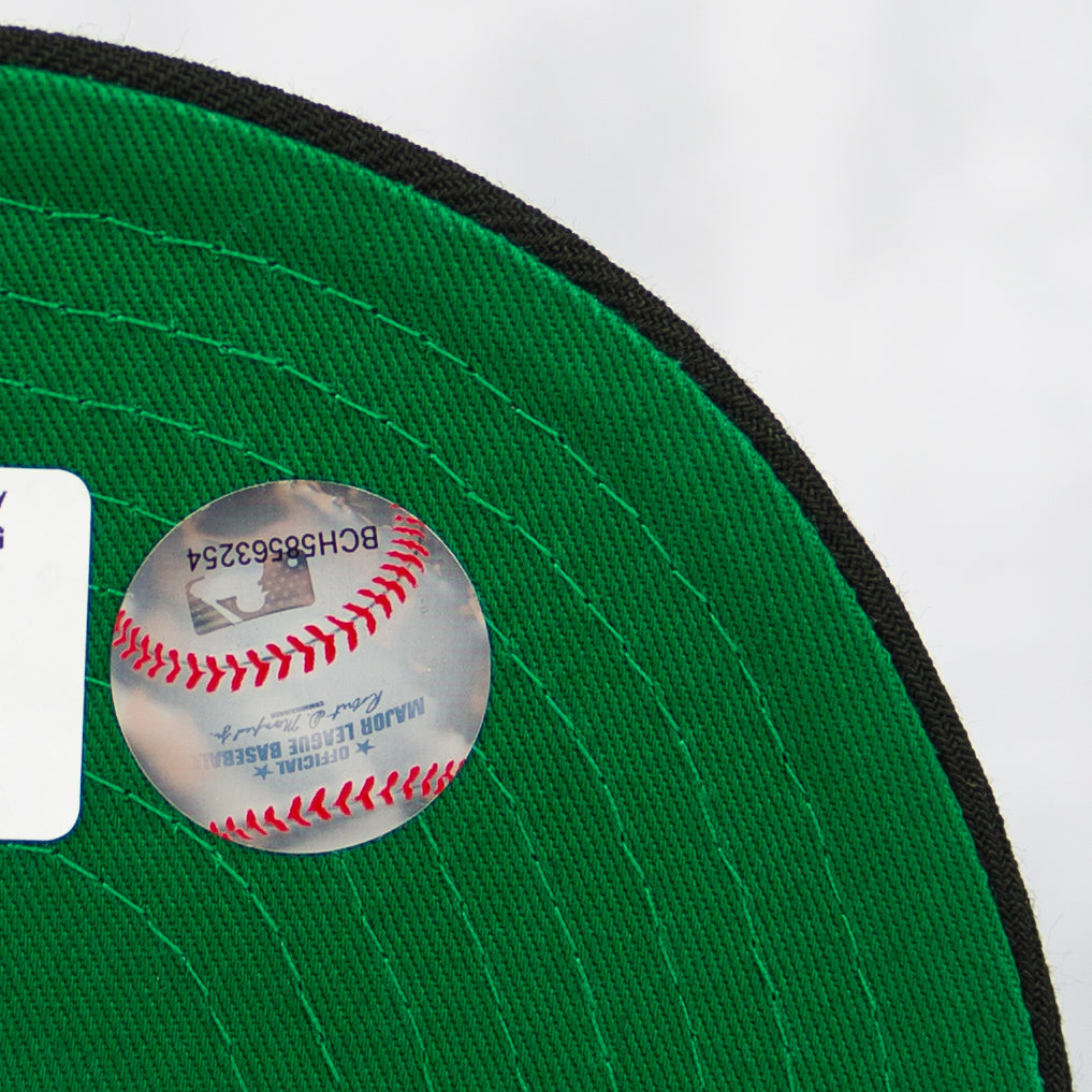 New Era “Black Dome” Oakland Athletics Fitted Hat