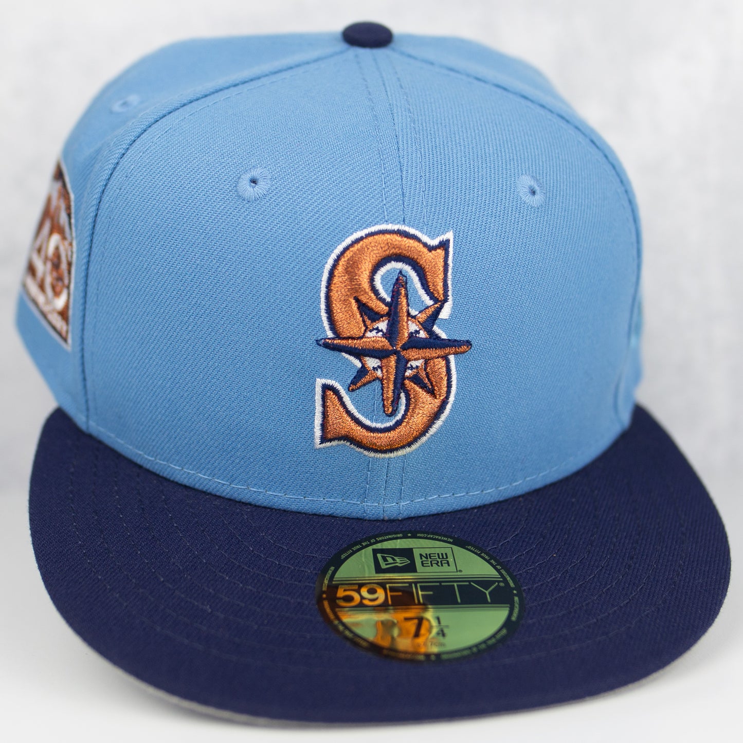 New Era “Ice Capz” Seattle Mariners Fitted Hat