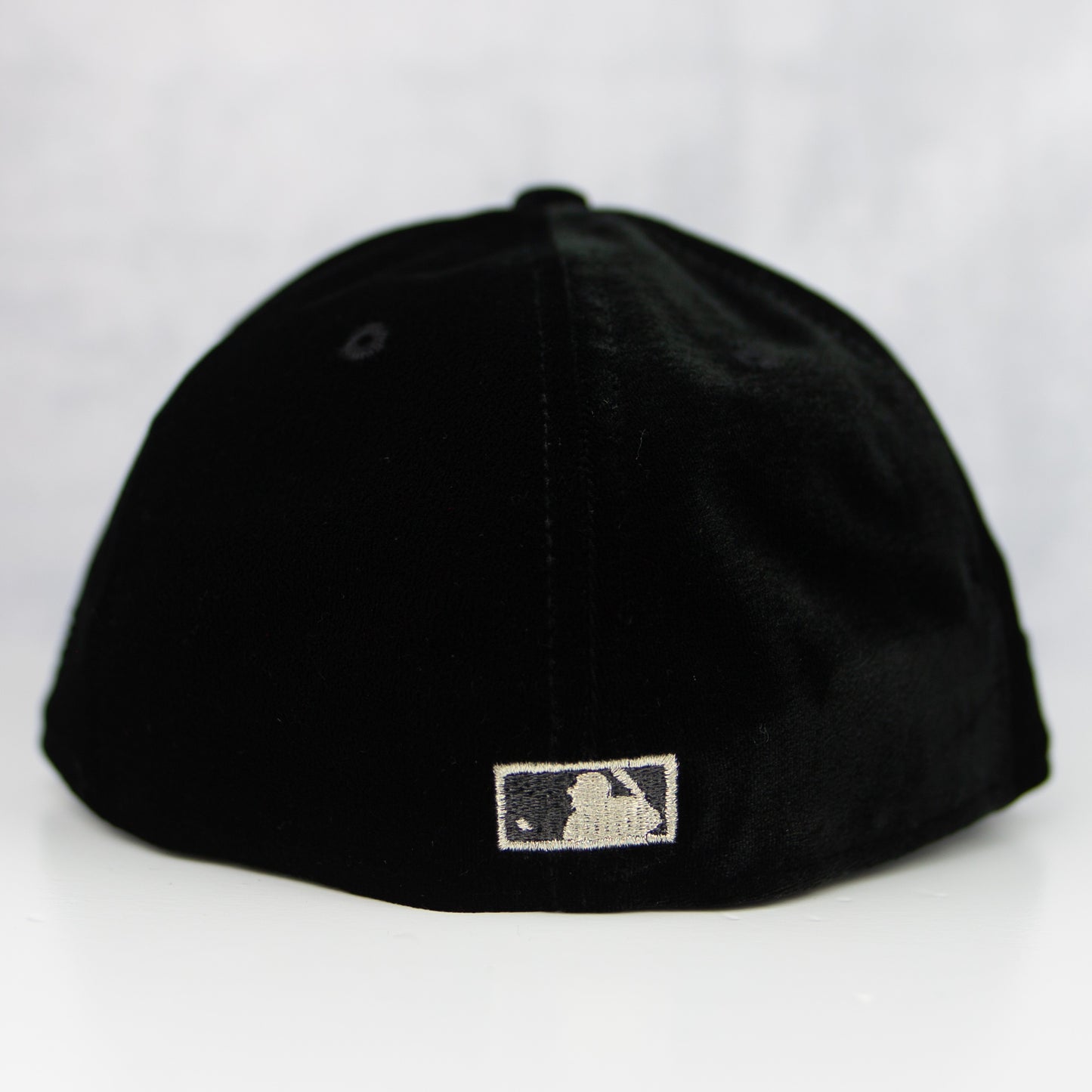 New Era “Black Velvet” Chicago White Sox Fitted Hat
