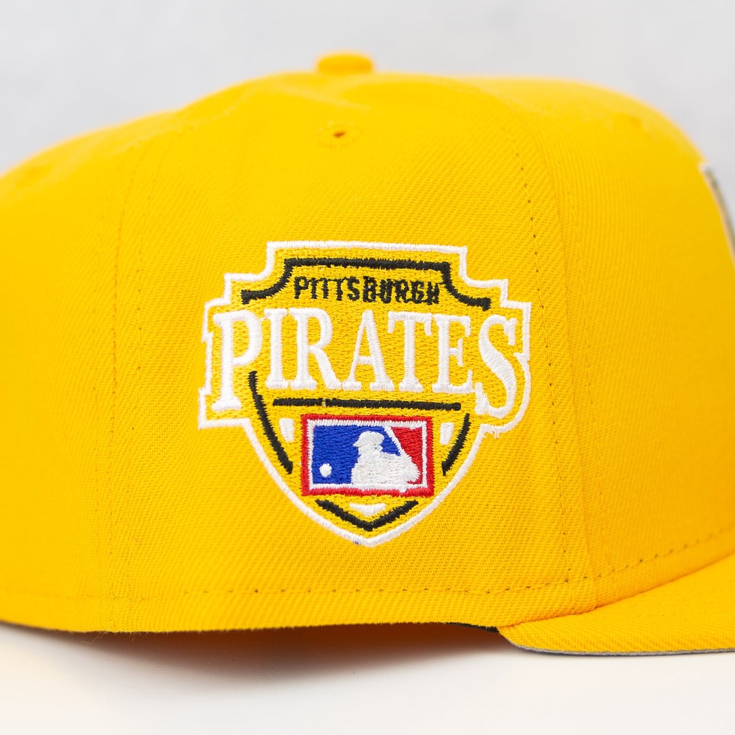 New Era “Sunshine” Pittsburgh Pirates Fitted Hat
