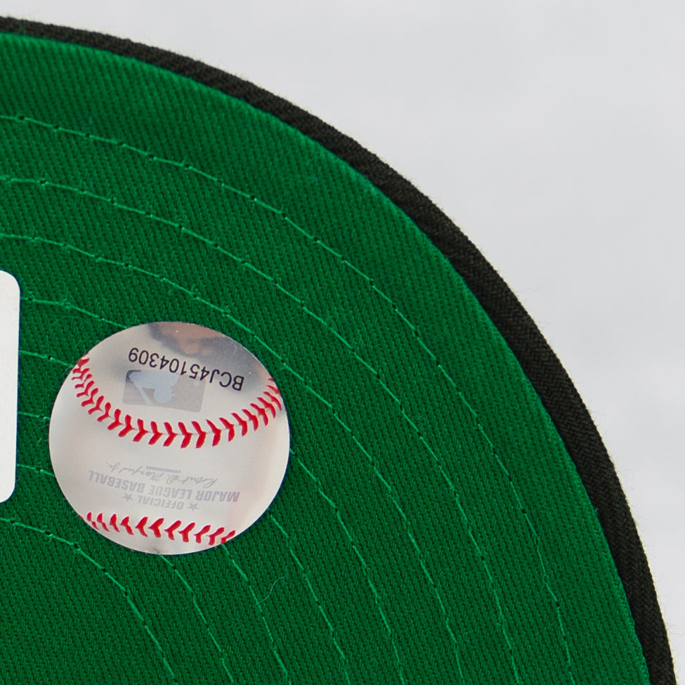 New Era “Trucker” New York Yankees Fitted Hat image 3