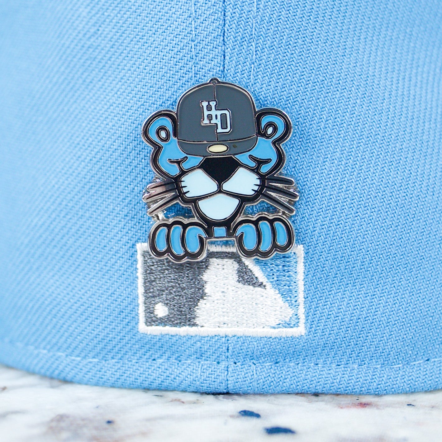 HD Originals Peekin’ Panther v2 “Icey” image 0