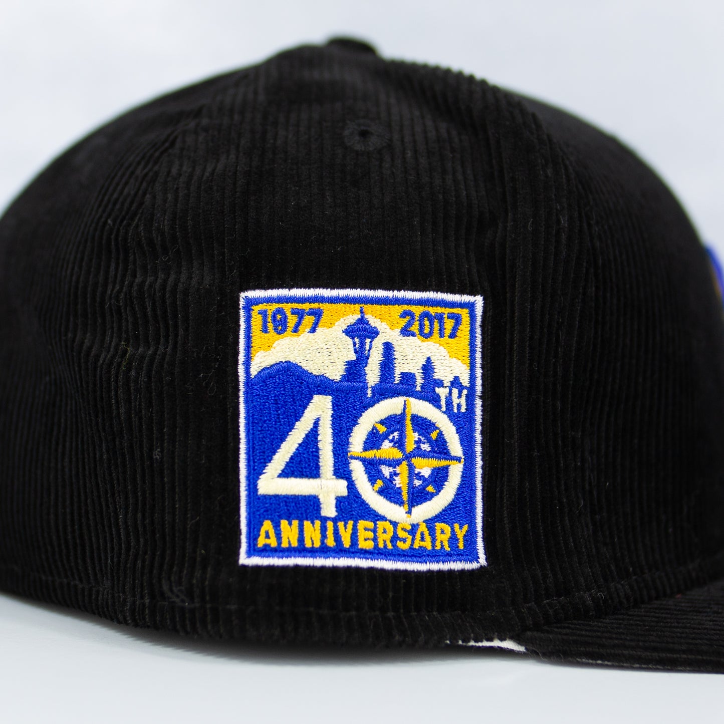 New Era “Corduroy” Seattle Mariners Fitted Hat image 1